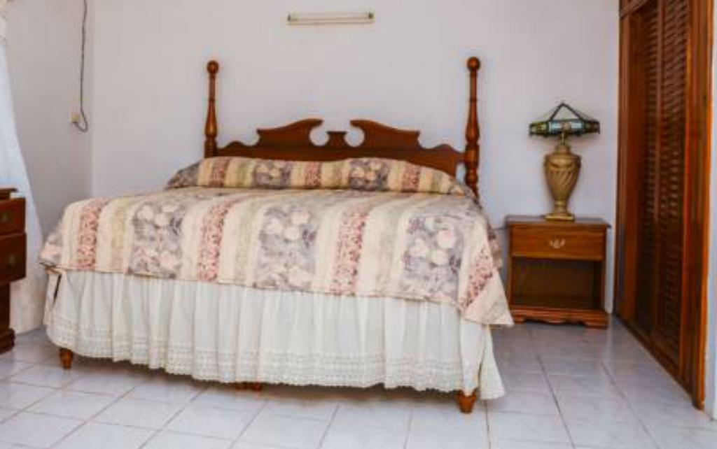 Vanvilla Guest House Negril Exterior foto